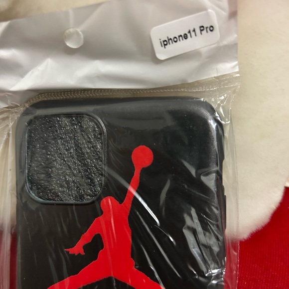 BRAND NEW IPHONE 11 Pro Soft Case - Picture 2 of 3